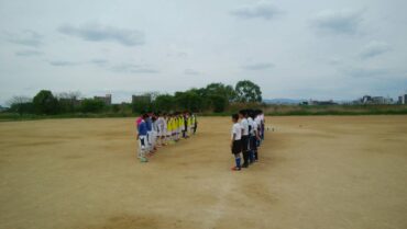 一年 vs 大商学園